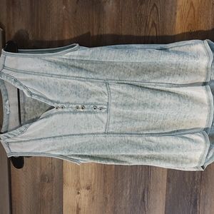 Jane and Delancey Light green tank top